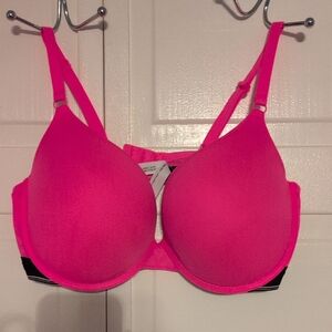 PINK Victoria's Secret Wear Everywhere Logo Mesh Bra Size 38DD